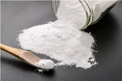 What distinguishes natural glutathione powder from synthetic versions?